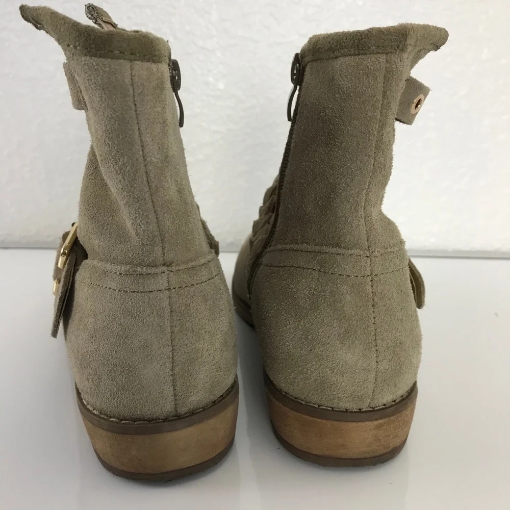 SKECHERS ankle block heel boots 8 womens beige sage suede leather western Boho